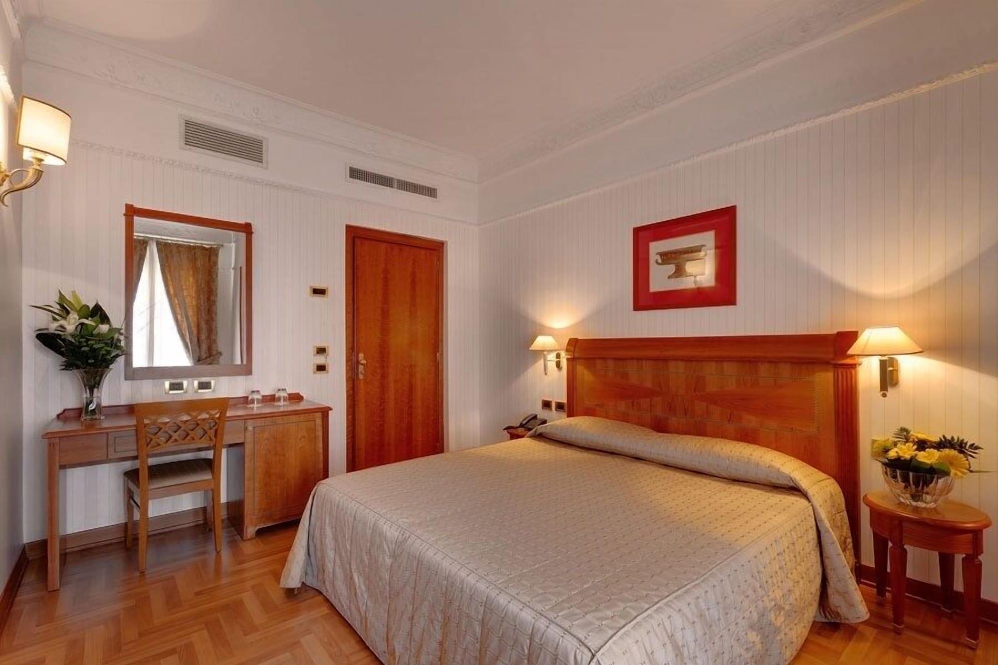 Residenza Romacentro Hotel Luaran gambar