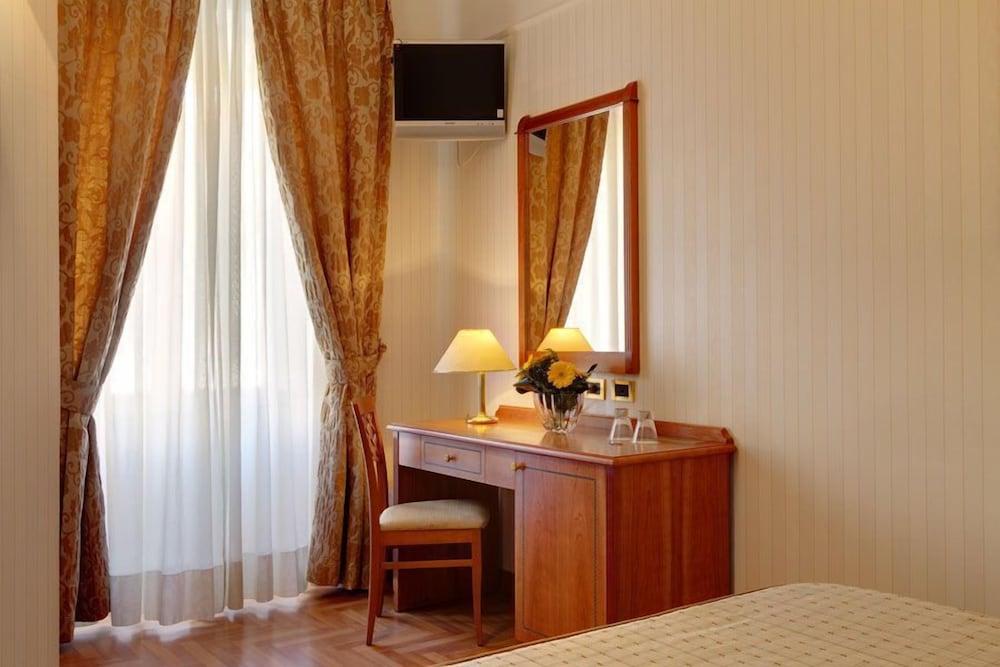 Residenza Romacentro Hotel Luaran gambar