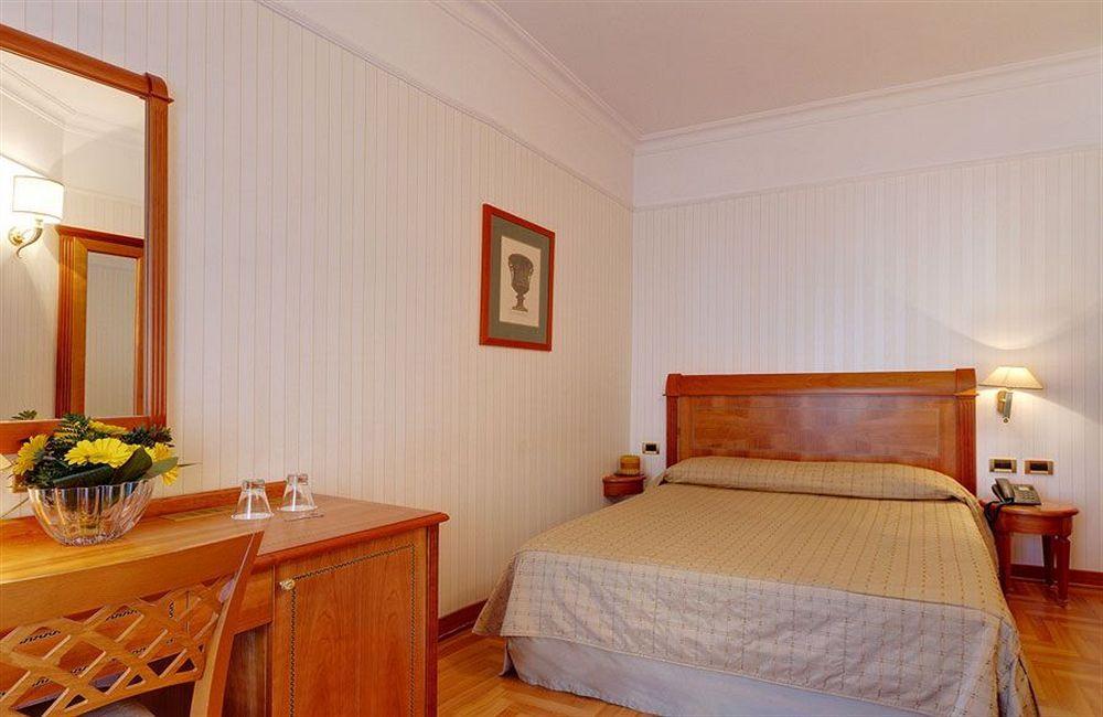Residenza Romacentro Hotel Luaran gambar
