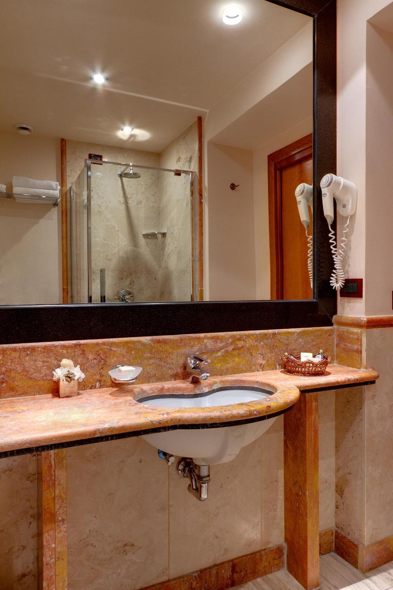 Residenza Romacentro Hotel Luaran gambar